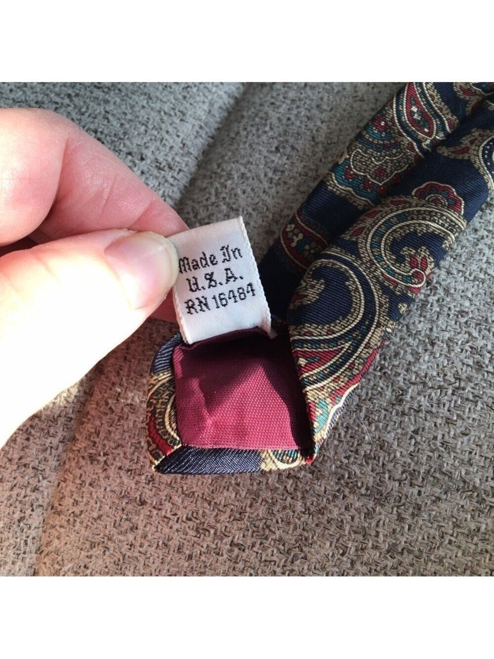 Gant Elegant Multicolor Silk Paisley Tie - Picture 6 of 6